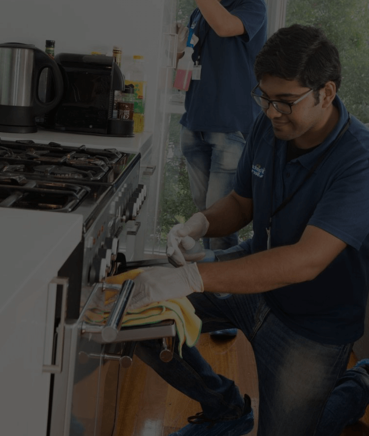 Oven cleaning services available in Melbourne and Sydney