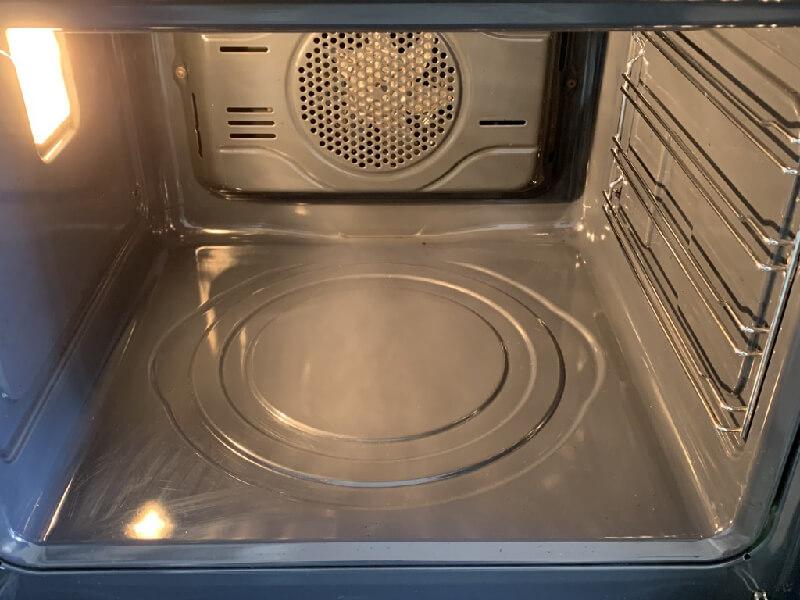 Oven exterior after oven cleaning